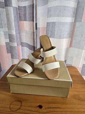 Michael Kors Glenda Slide